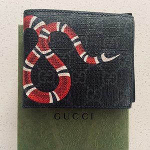 Kingsnake print GG Supreme wallet (Gucci)